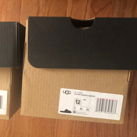 UGG Scuff 3D Shadow sheepskin black men's slipper. Shearling. Size: 10, 11, 12 - Picture 11 of 12